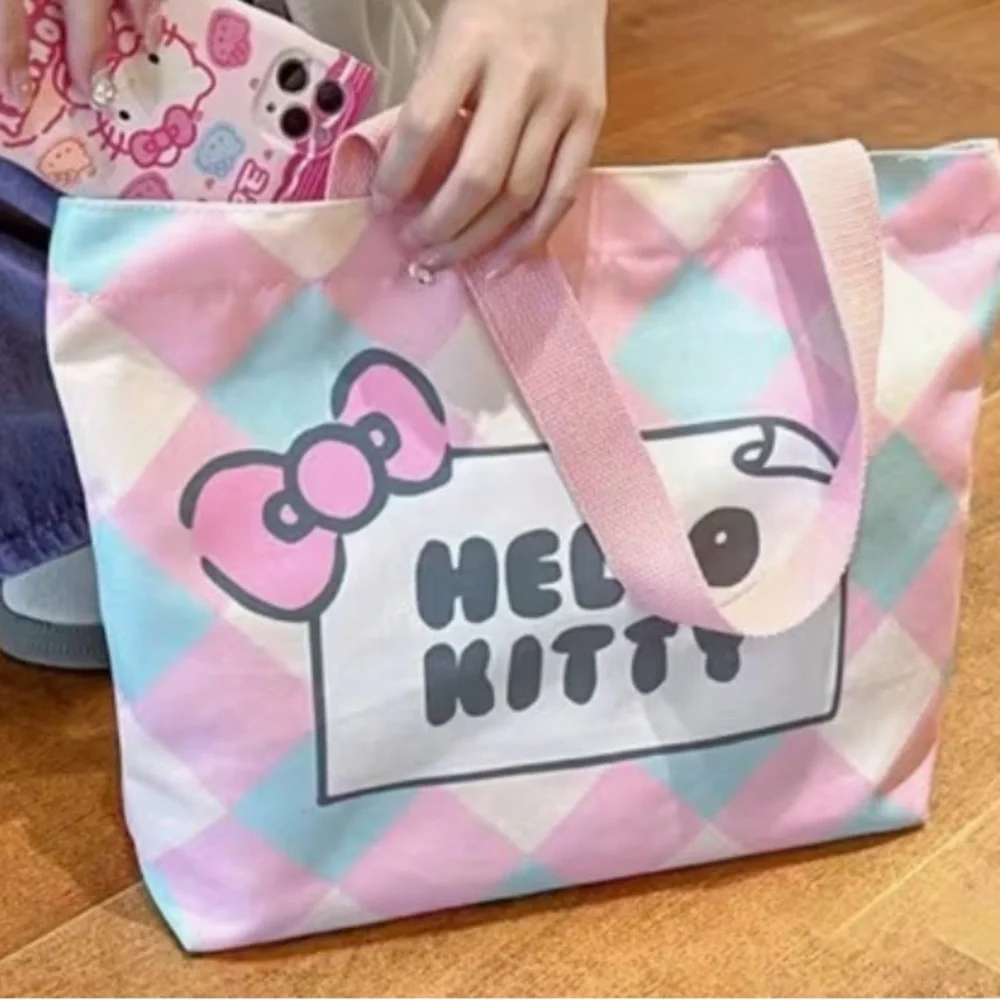 ❤️❤️SANRIO MYSTERY BUNDLE with Hello Kitty zippered Canvas Tote & Pouch